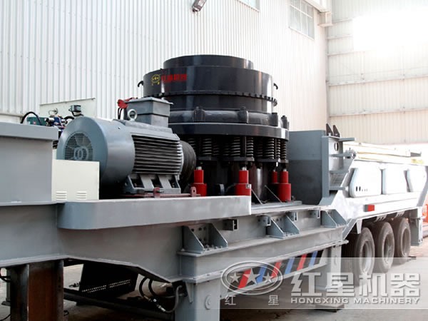 300t/hКолесная конусная мобильная дробилка